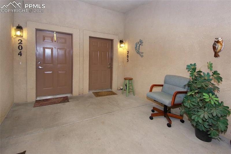 1675 Little Bear Creek Point #4, Colorado Springs, CO 80904