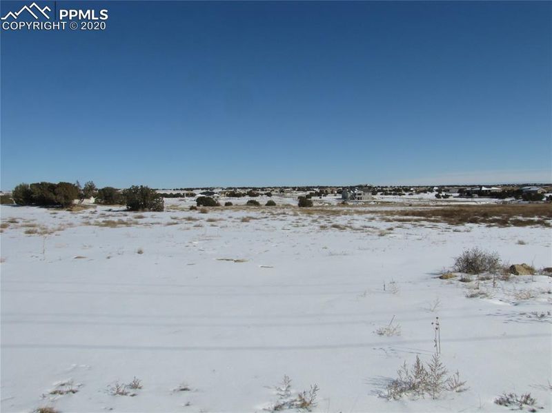 1676 R St, Penrose, CO 81240