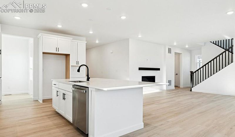 16785 Starfall Dr, Monument, CO 80132