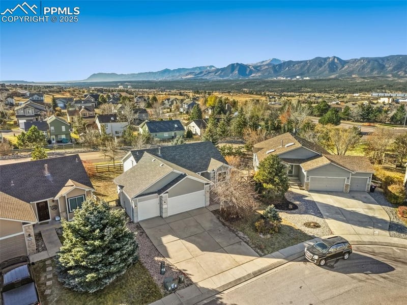 168 Old Creek Dr, Monument, CO 80132