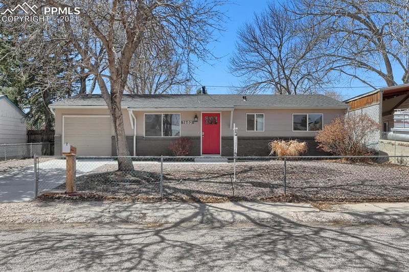 1680 Luna Dr, Colorado Springs, CO 80817