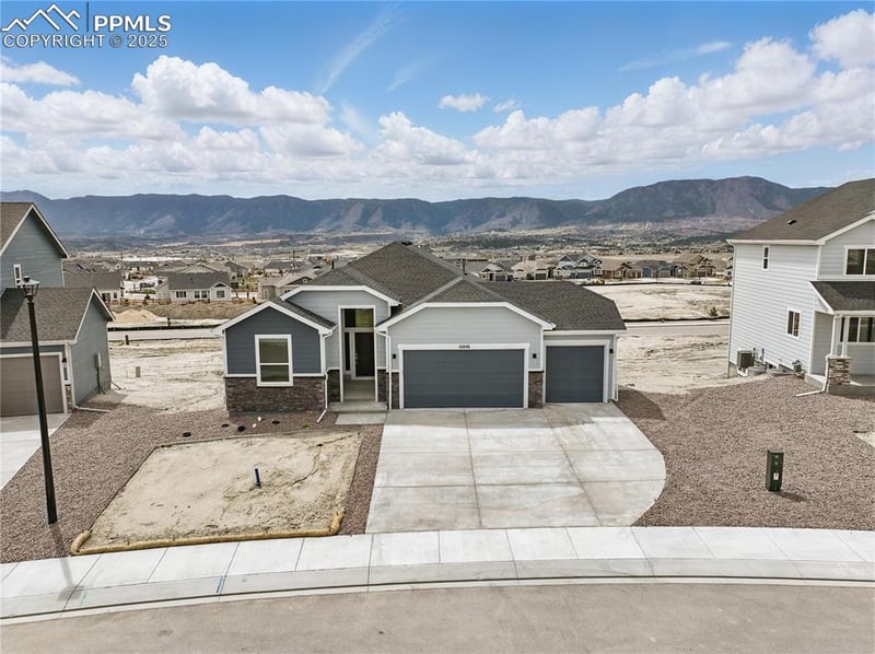 16846 Greenfield Dr, Monument, CO 80132