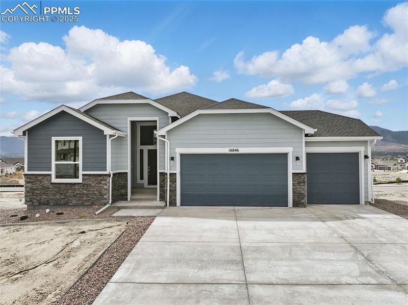 16846 Greenfield Dr, Monument, CO 80132