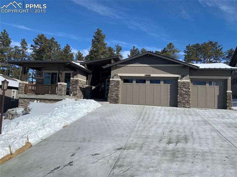 1686 Summerglow Ln, Monument, CO 80132
