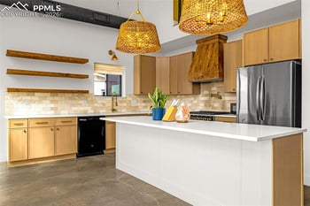 16876 Thompson Rd, Colorado Springs, CO 80908