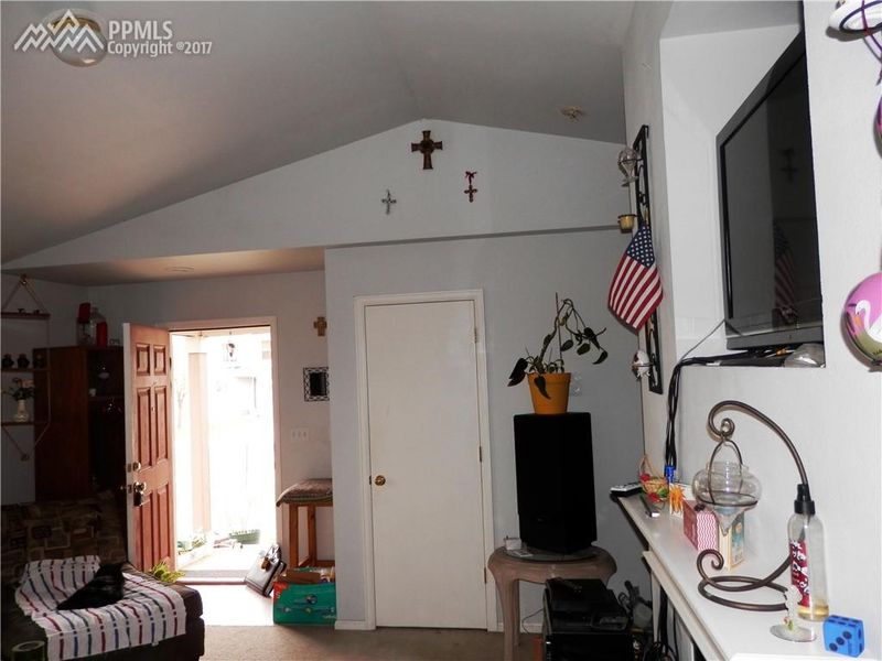 1688 Maxwell St, Colorado Springs, CO 80906