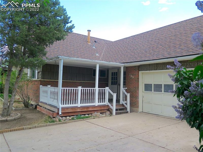 169 Ithaca St, Colorado Springs, CO 80911