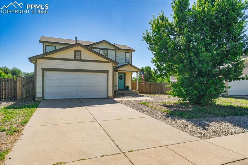 1691 Maxwell St, Colorado Springs, CO 80906