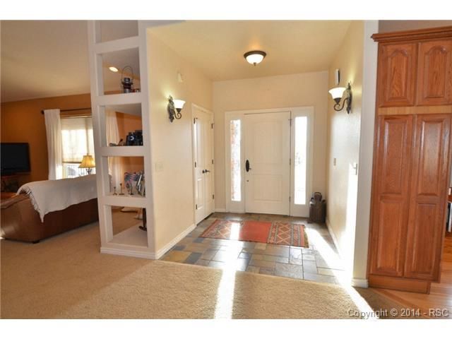 16925 Pony Pond Dr, Colorado Springs, CO 80908