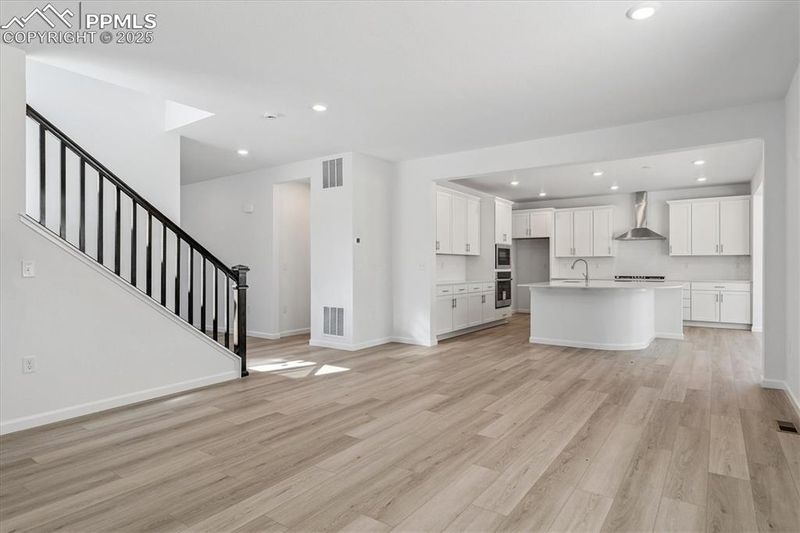 16939 Starfall Dr, Monument, CO 80132