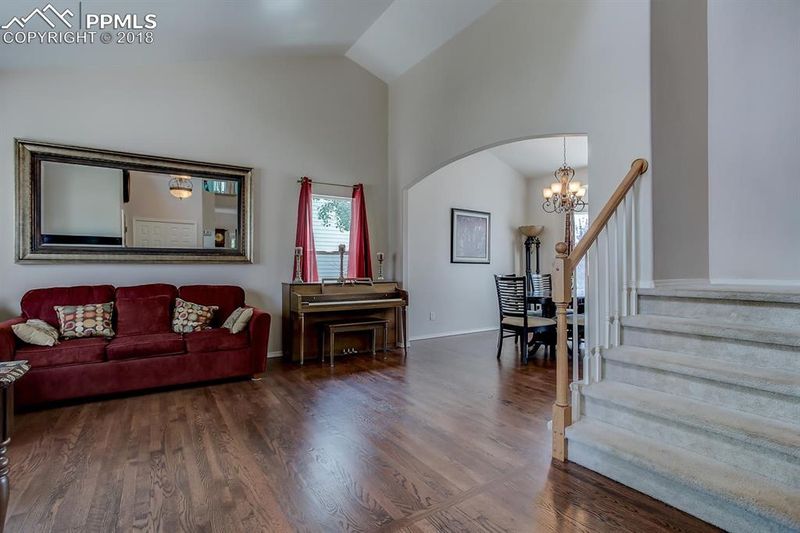 16948 Park Trail Dr, Monument, CO 80132