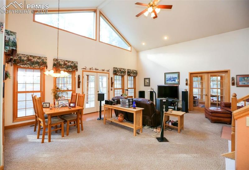 1695 County Road 512, Divide, CO 80814