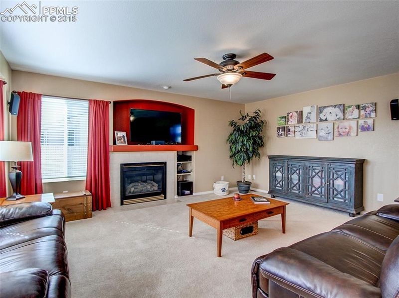 16955 Pawnee Valley Trl, Monument, CO 80132
