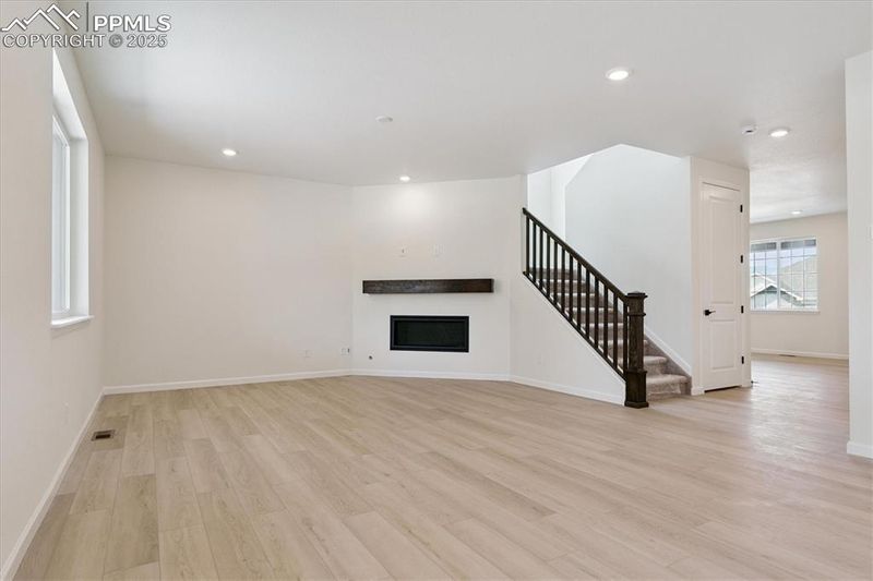 16967 Starfall Dr, Monument, CO 80132