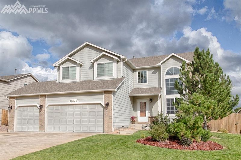 16971 Park Trail Dr, Monument, CO 80132