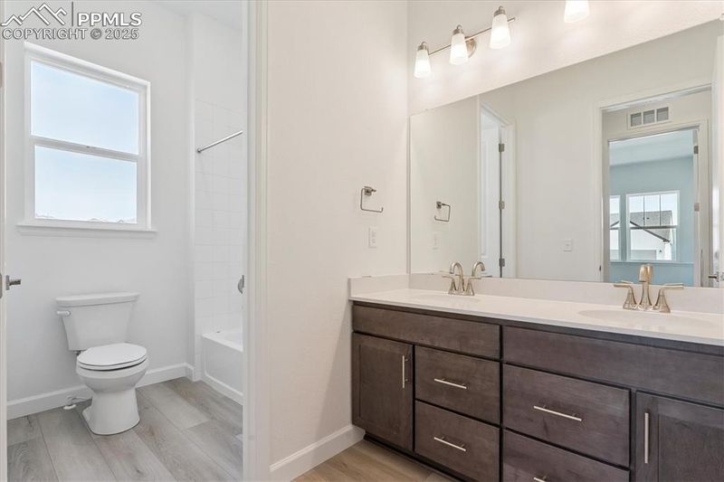 16995 Starfall Dr, Monument, CO 80132