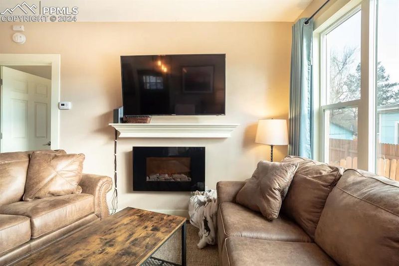 17 S Limit St, Colorado Springs, CO 80905