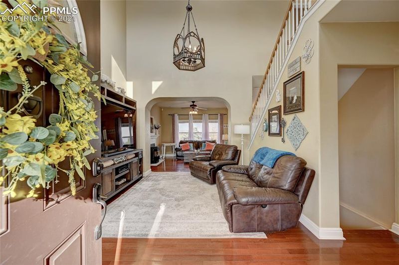 17015 Mountain Lake Dr, Monument, CO 80132