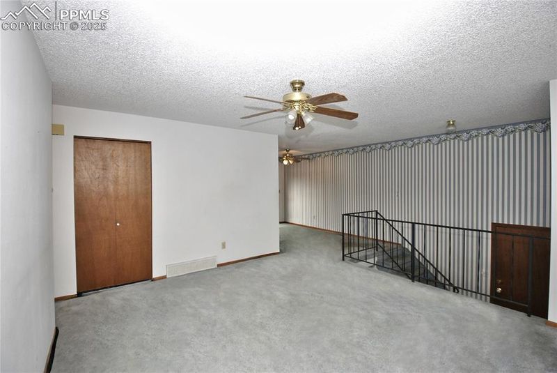1702 Auburn Dr, Colorado Springs, CO 80909