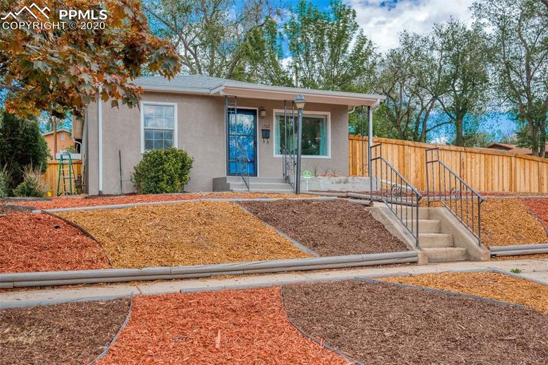 1702 W St Vrain St, Colorado Springs, CO 80904