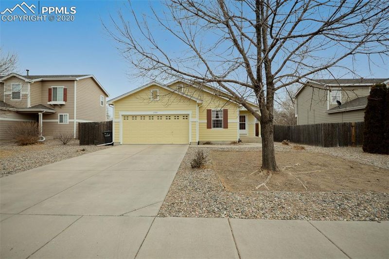 1703 Maxwell St, Colorado Springs, CO 80906