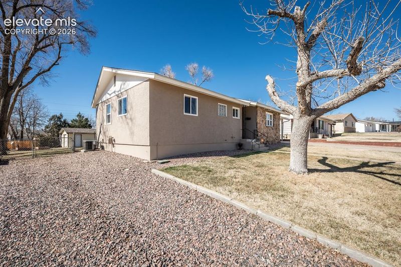 1703 Sheridan Rd, Pueblo, CO 81005