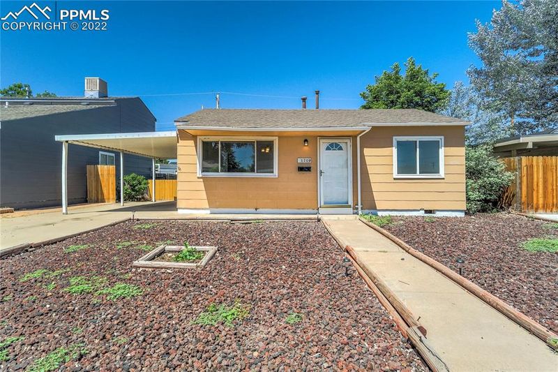 1709 Moore Ave, Pueblo, CO 81005