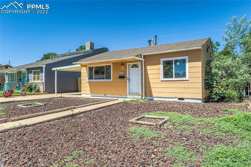 1709 Moore Ave, Pueblo, CO 81005