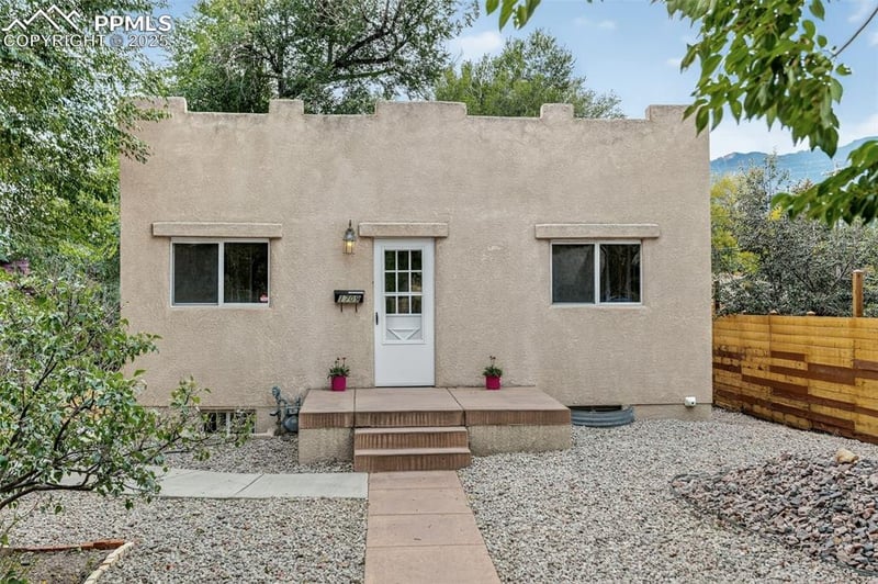 1709 Pikes Peak Ave, Colorado Springs, CO 80904