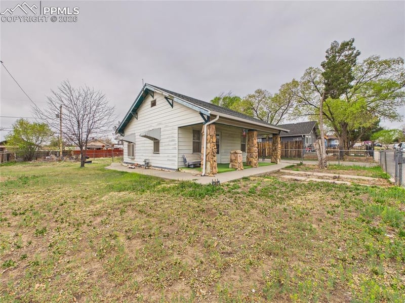 1710 E 11th St, Pueblo, CO 81001