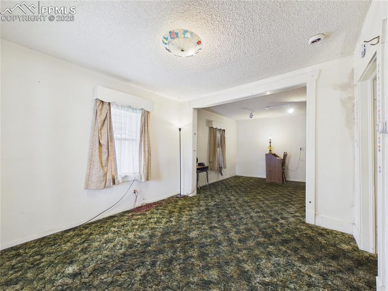 1710 E 11th St, Pueblo, CO 81001
