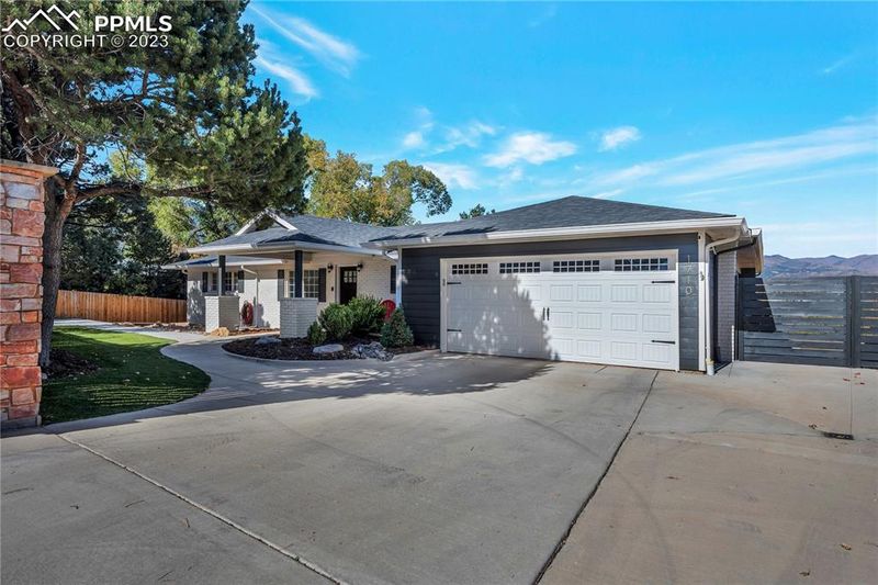 1710 Hercules Dr, Colorado Springs, CO 80906