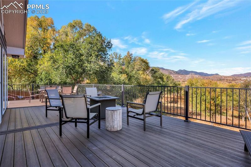 1710 Hercules Dr, Colorado Springs, CO 80906