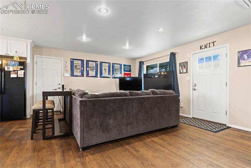 1711 Clemson Dr, Colorado Springs, CO 80909