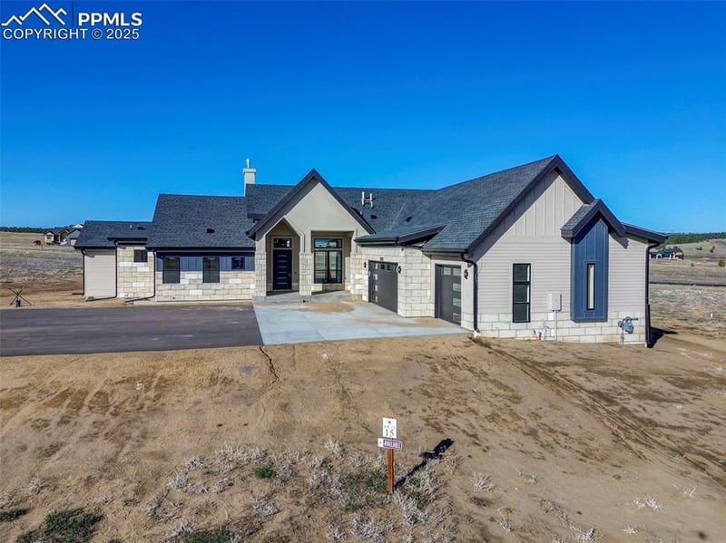 17110 Early Light Dr, Colorado Springs, CO 80908