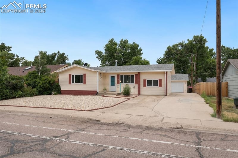 1714 Chelton Rd, Colorado Springs, CO 80909