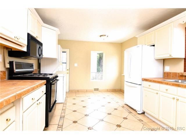 1714 W St Vrain Ave, Colorado Springs, CO 80904