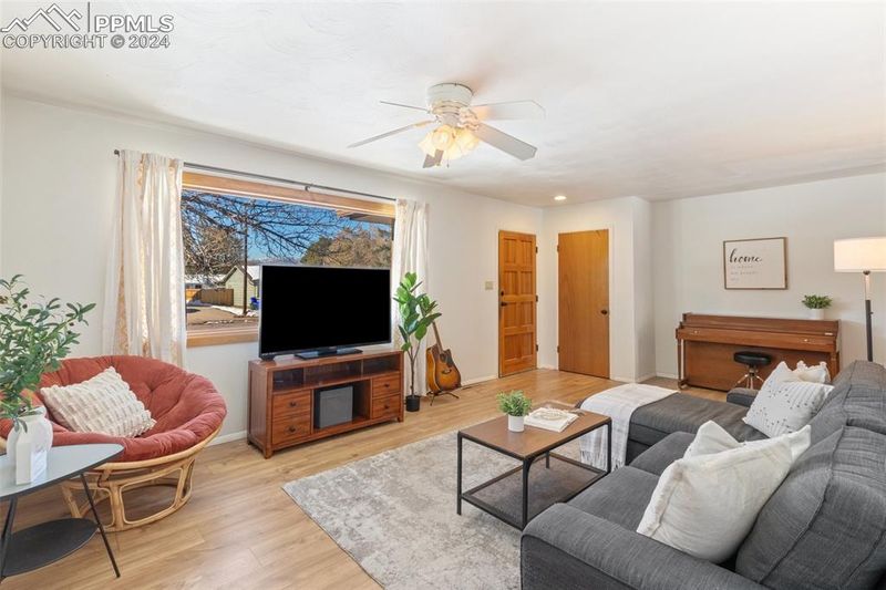 1715 N Chelton Rd, Colorado Springs, CO 80909