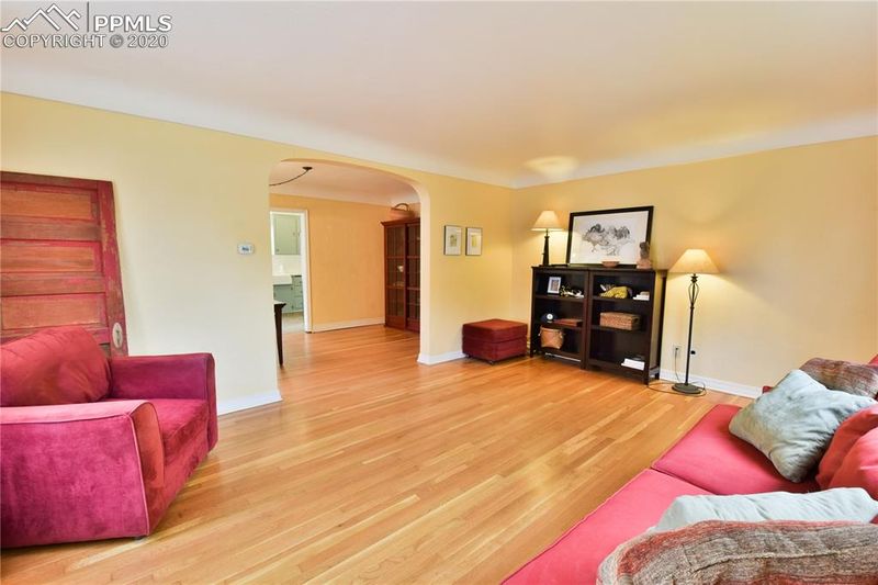 1715 N El Paso St, Colorado Springs, CO 80907