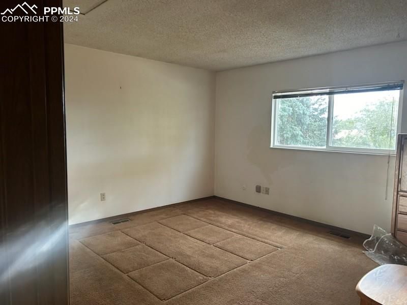 1716 Summernight Ter, Colorado Springs, CO 80909