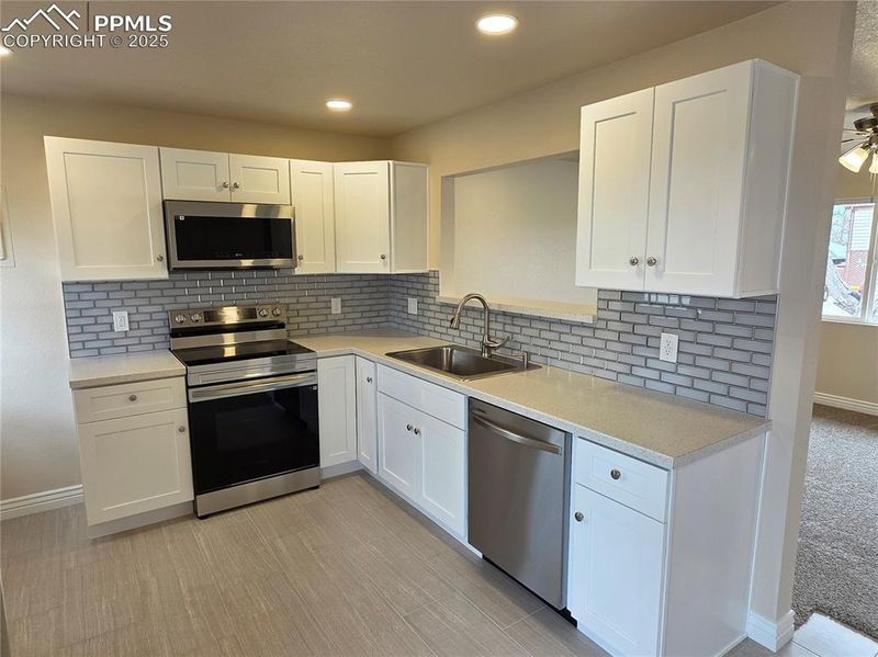 1717 Kodiak Dr, Colorado Springs, CO 80910
