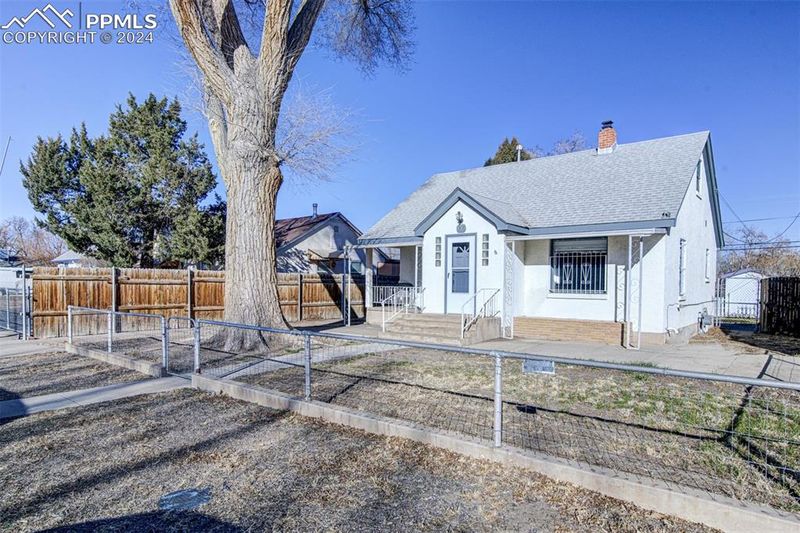 1718 Acero Ave, Pueblo, CO 81004
