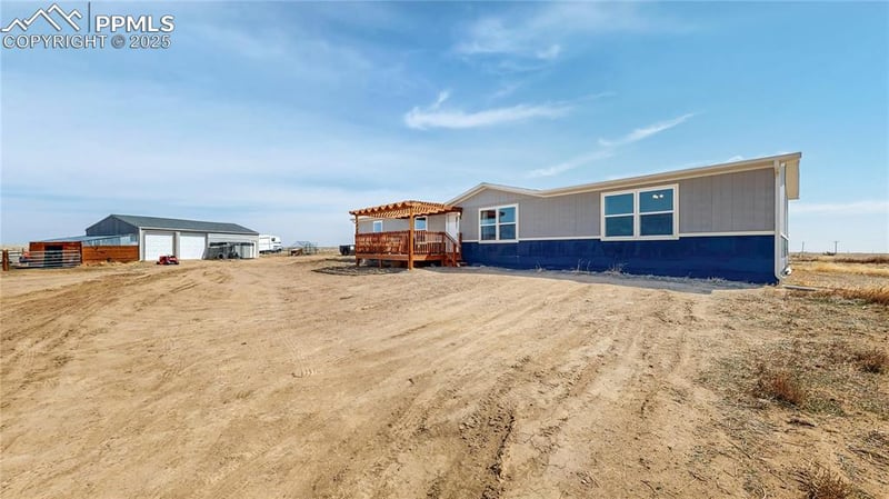 17180 Hanover Rd, Colorado Springs, CO 80928