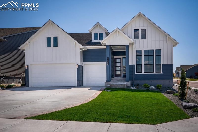 17182 Crimson Clover Dr, Monument, CO 80132