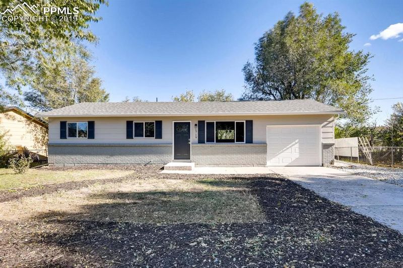 1719 Barkley Rd, Colorado Springs, CO 80906