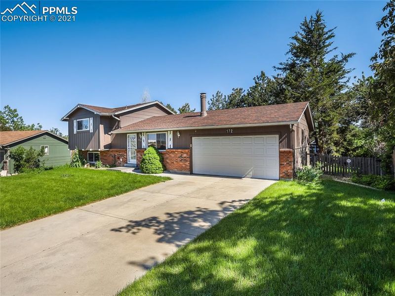 172 Olympus Cir, Lone Tree, CO 80124