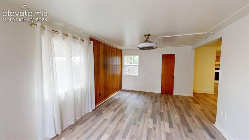 1721 Cucharras St, Colorado Springs, CO 80904