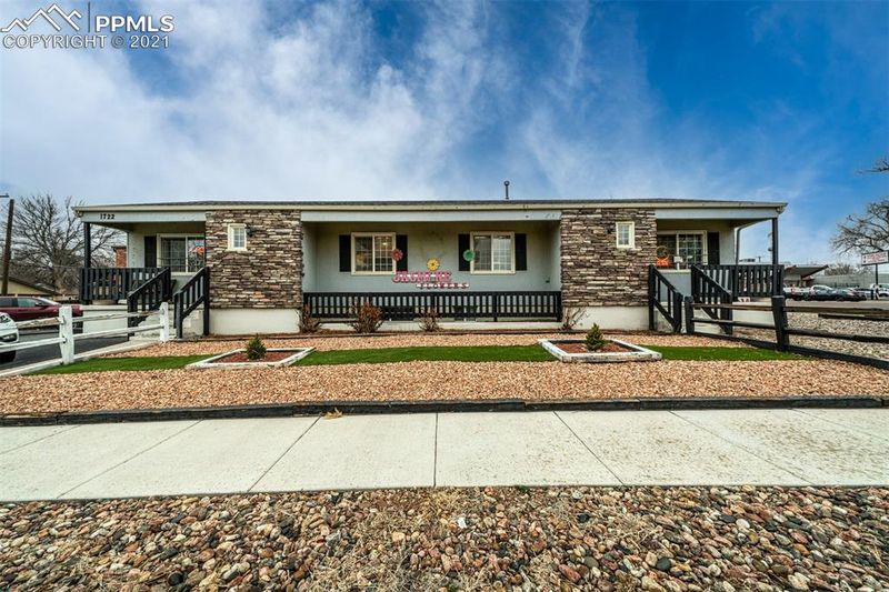 1722 E Bijou St, Colorado Springs, CO 80909
