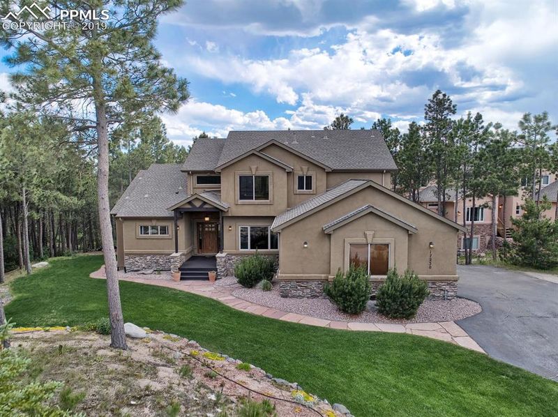 17230 Lamplight Dr, Monument, CO 80132