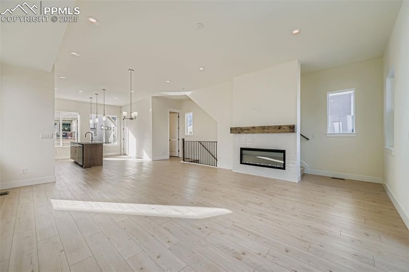 1727 Keystone Crest Ln, Colorado Springs, CO 80905